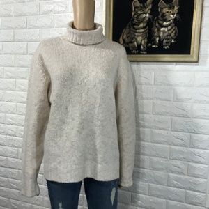 L.L. Bean Wool Turtleneck Sweater size XL